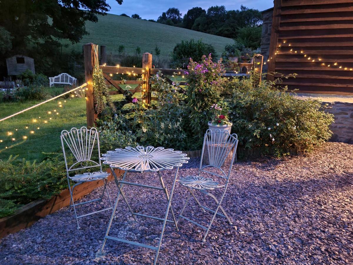 Kettle Tree Cabin Welshpool Exterior photo